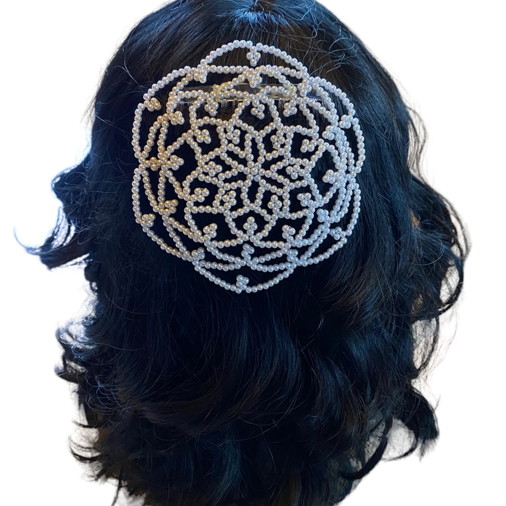 New handmade white color beaded wedding headpiece / Kippah - Picture 2 of 2